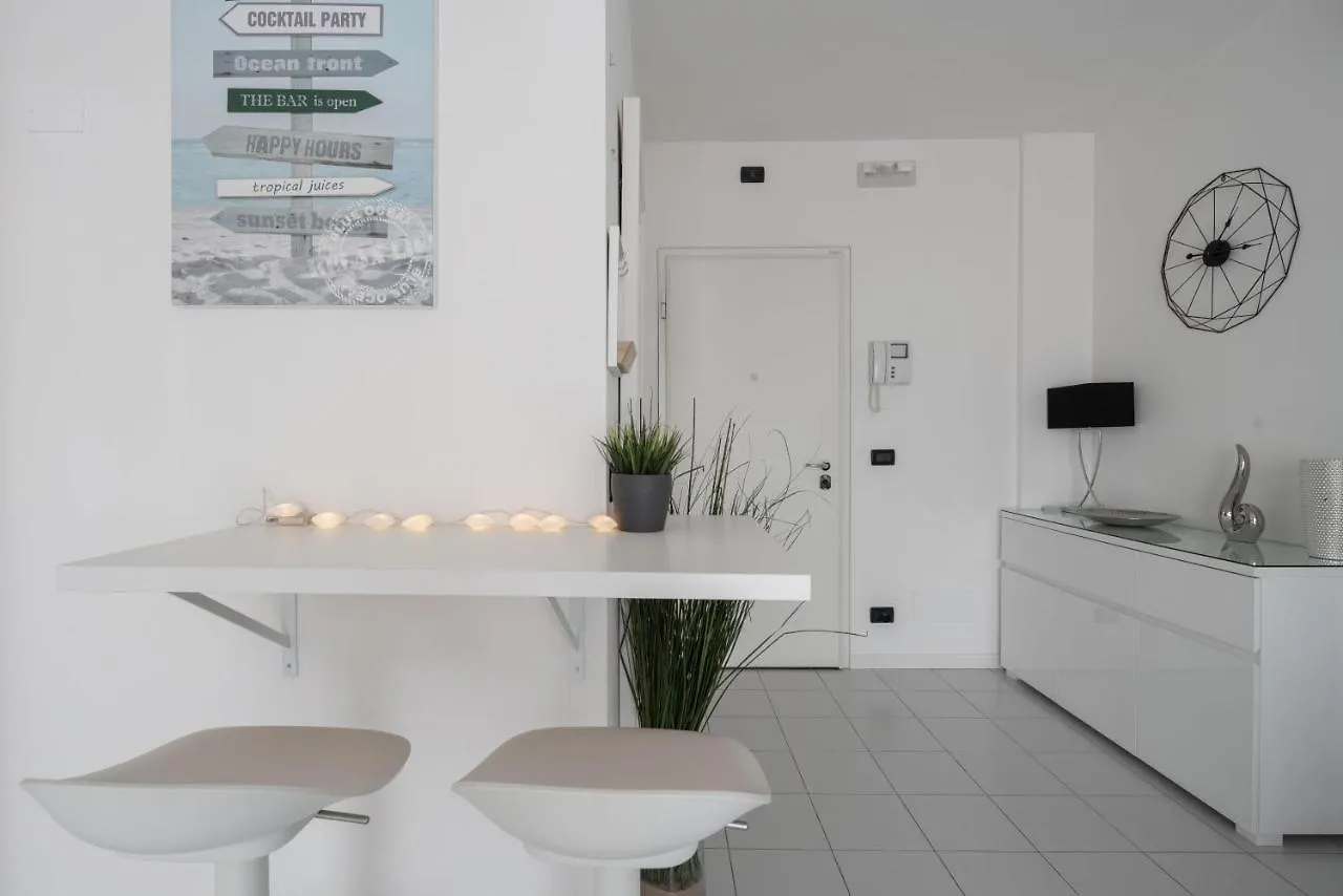 Appartamento Immobiliare JVL - Santa Monica Lido di Jesolo 0*,  Italia